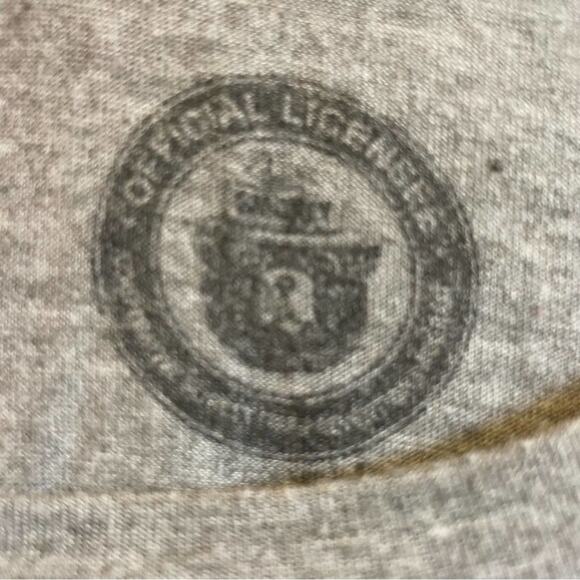 Official Licensed S Smokey the Bear short sleeve t-shirt gray green white - Picture 4 of 7